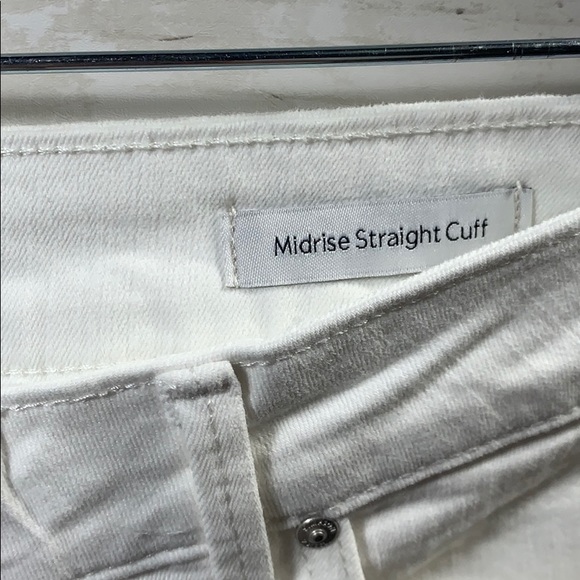 NWT Jessica Simpson Midrise White Jeans - Picture 5 of 6